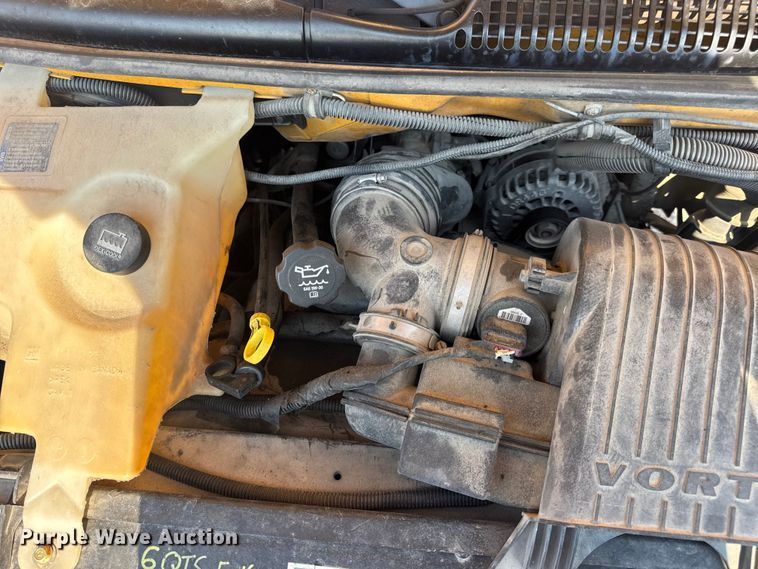 image for item DW3444 2005 Chevrolet Express G3500 school bus