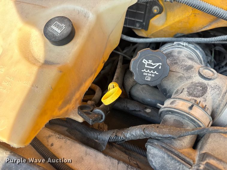 image for item DW3444 2005 Chevrolet Express G3500 school bus