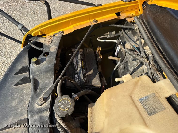 image for item DW3444 2005 Chevrolet Express G3500 school bus