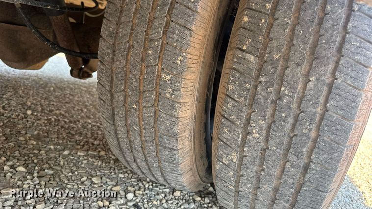 image for item DW3444 2005 Chevrolet Express G3500 school bus