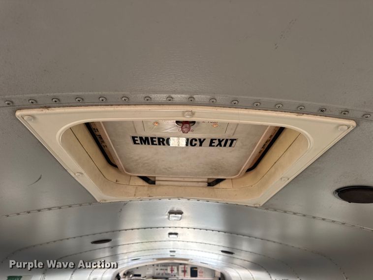 image for item DW3445 2004 Thomas Built school bus