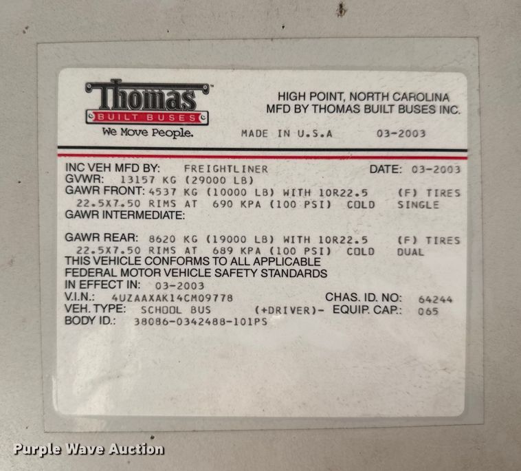 image for item DW3445 2004 Thomas Built school bus