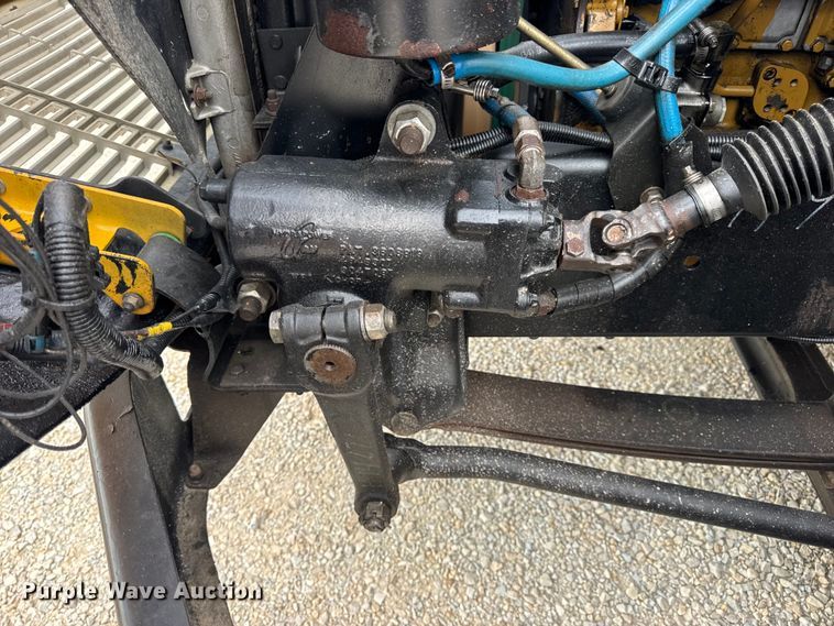 image for item DW3446 2001 Thomas Built school bus