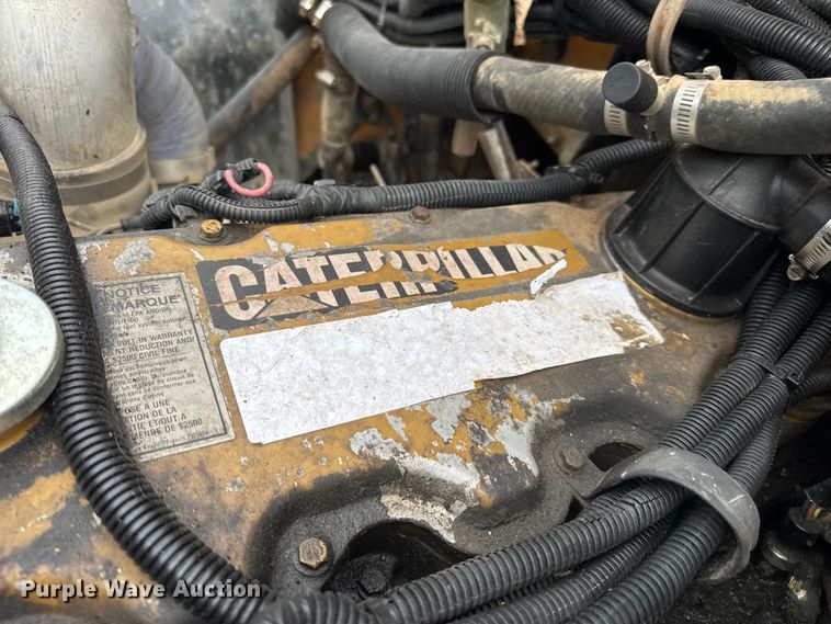 image for item DW3446 2001 Thomas Built school bus