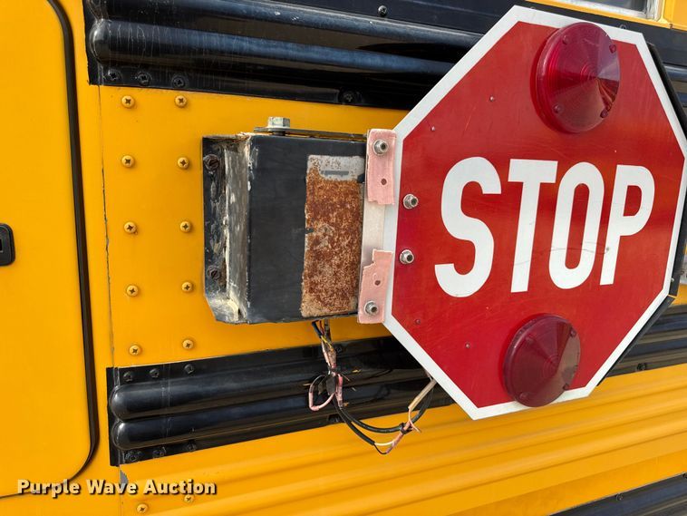 image for item DW3447 2007 Thomas Built school bus