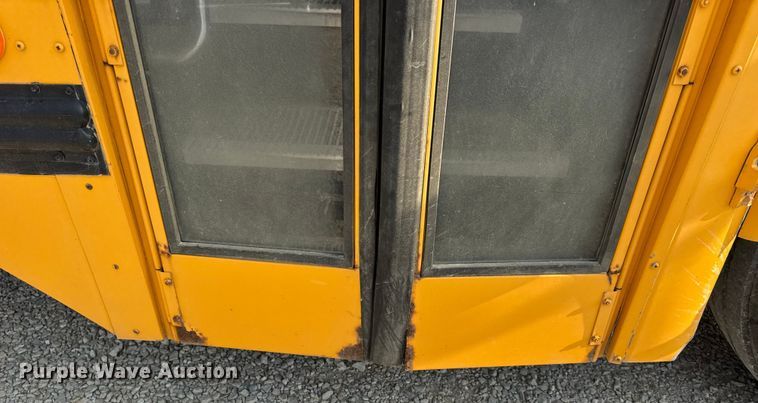 image for item DW3447 2007 Thomas Built school bus
