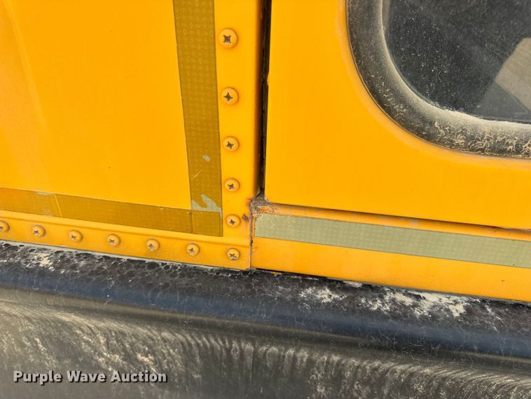 image for item DW3447 2007 Thomas Built school bus