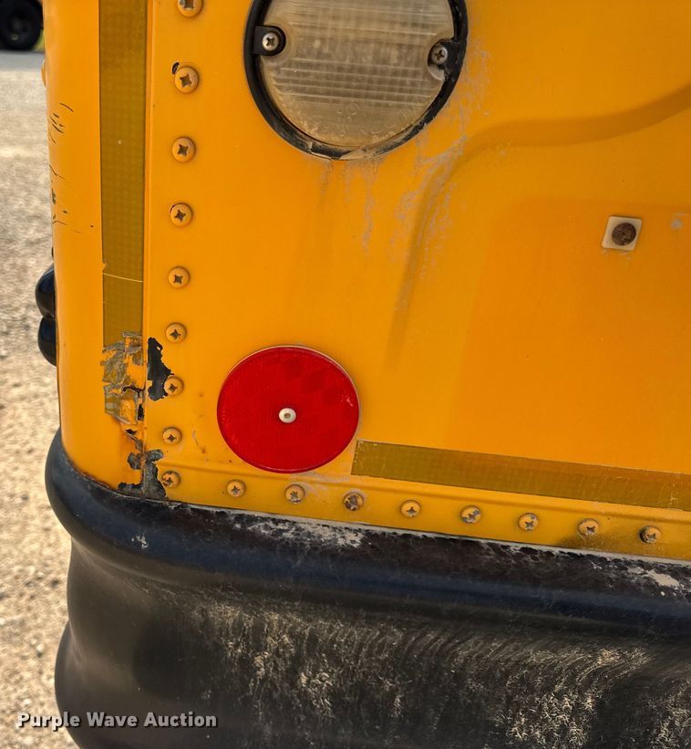 image for item DW3447 2007 Thomas Built school bus