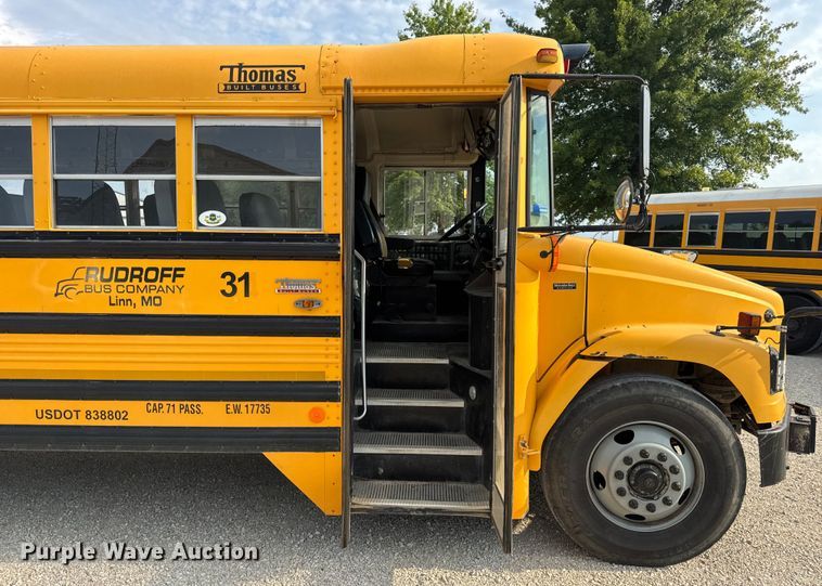 image for item DW3447 2007 Thomas Built school bus