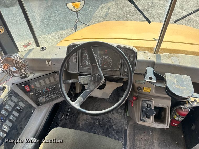 image for item DW3447 2007 Thomas Built school bus