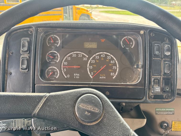 image for item DW3447 2007 Thomas Built school bus