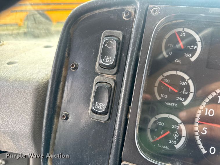 image for item DW3447 2007 Thomas Built school bus