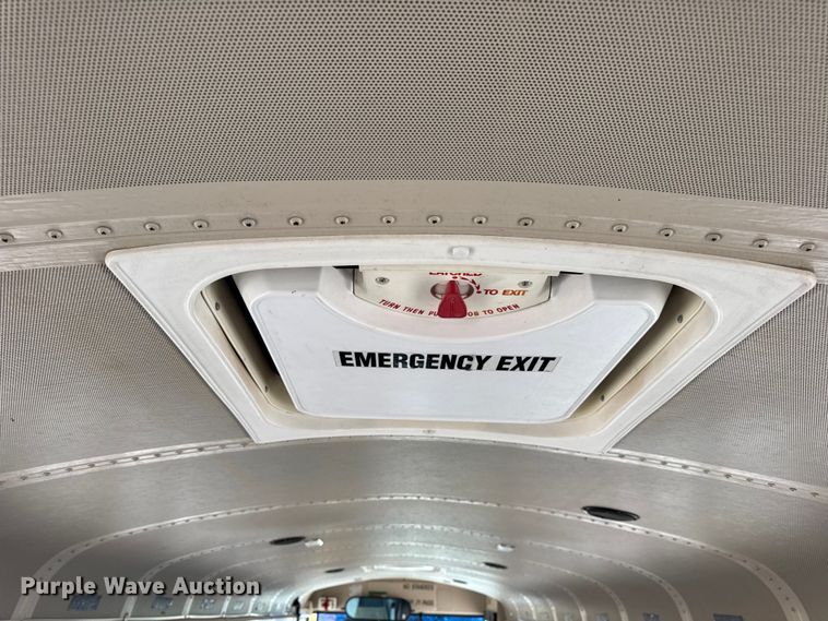 image for item DW3447 2007 Thomas Built school bus