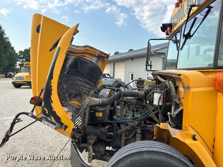 image for item DW3447 2007 Thomas Built school bus