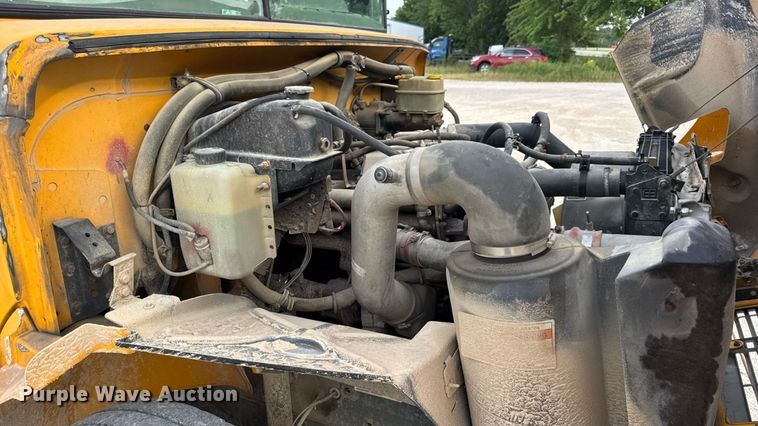 image for item DW3447 2007 Thomas Built school bus