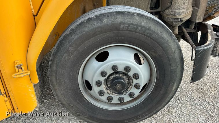 image for item DW3447 2007 Thomas Built school bus