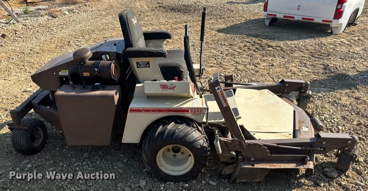 image for item DW3457 Grasshopper 928D ZTR lawn mower