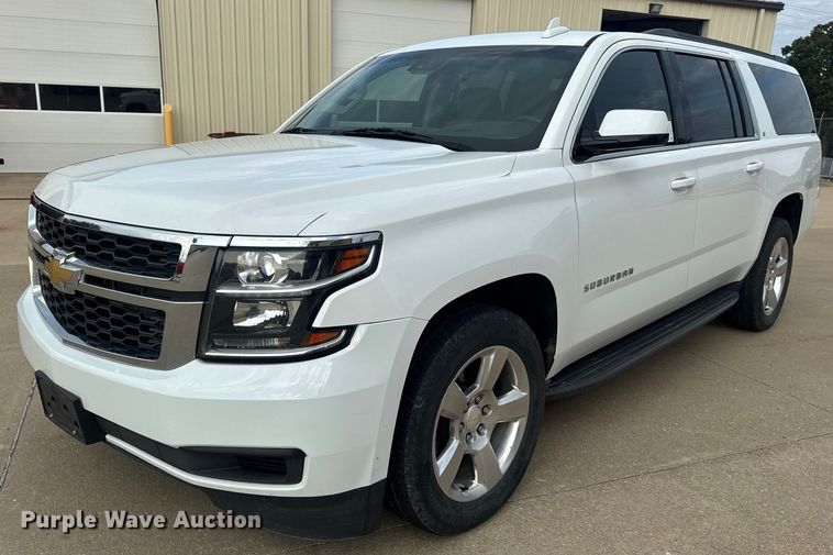 image for item DW3477 2016 Chevrolet Suburban LT SUV