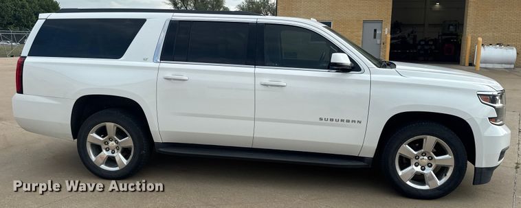 image for item DW3477 2016 Chevrolet Suburban LT SUV