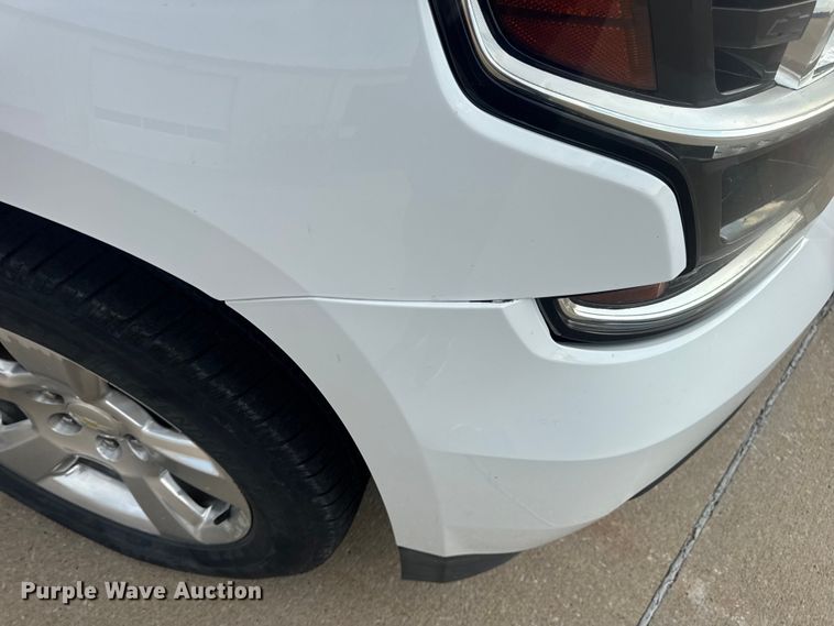 image for item DW3477 2016 Chevrolet Suburban LT SUV