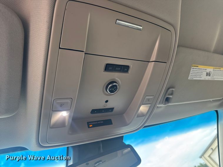 image for item DW3477 2016 Chevrolet Suburban LT SUV