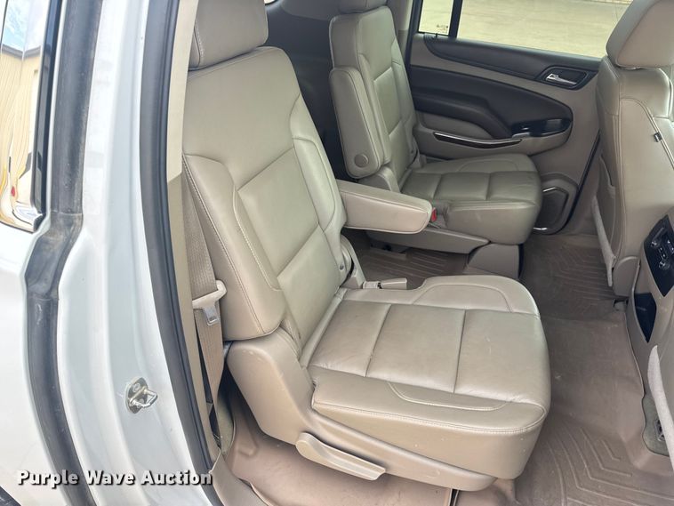 image for item DW3477 2016 Chevrolet Suburban LT SUV