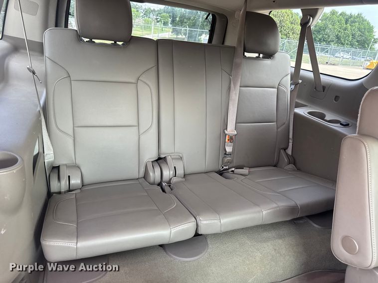 image for item DW3477 2016 Chevrolet Suburban LT SUV