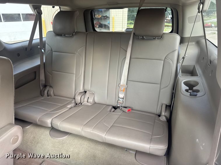 image for item DW3477 2016 Chevrolet Suburban LT SUV