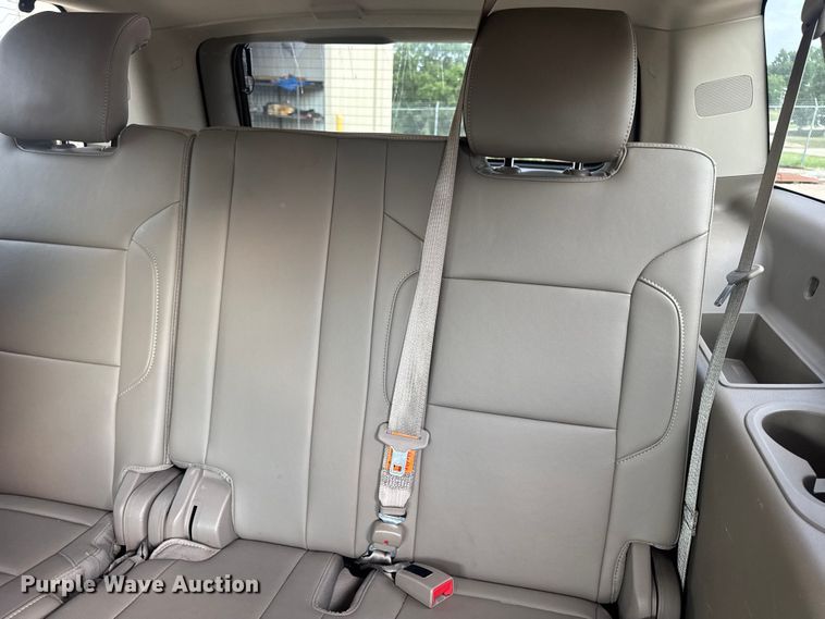 image for item DW3477 2016 Chevrolet Suburban LT SUV