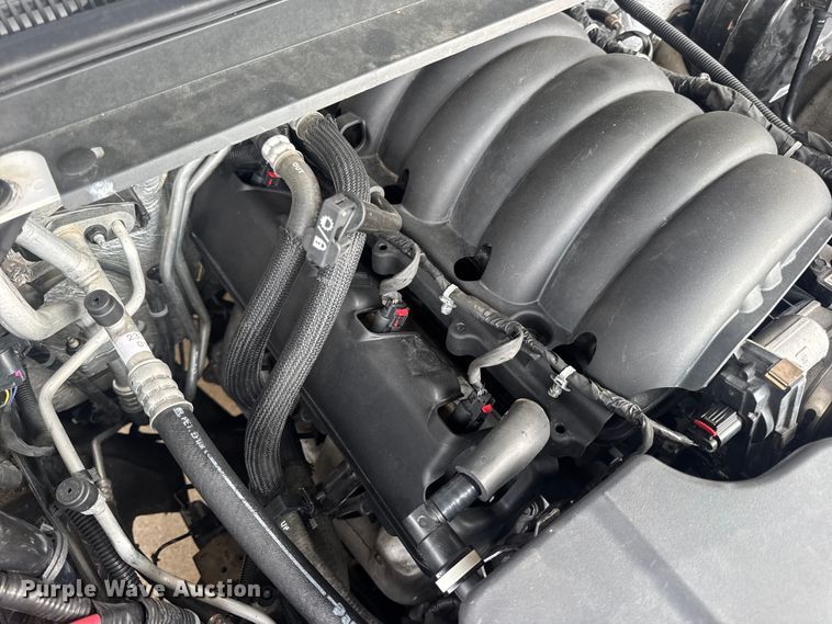 image for item DW3477 2016 Chevrolet Suburban LT SUV