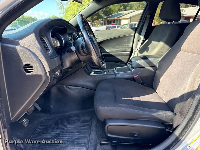 image for item DX5711 2020 Dodge Charger Police 