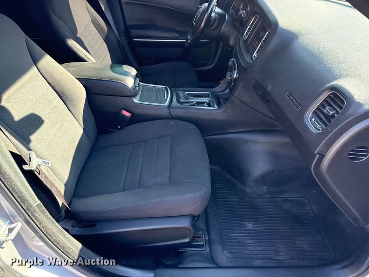 image for item DX5711 2020 Dodge Charger Police 