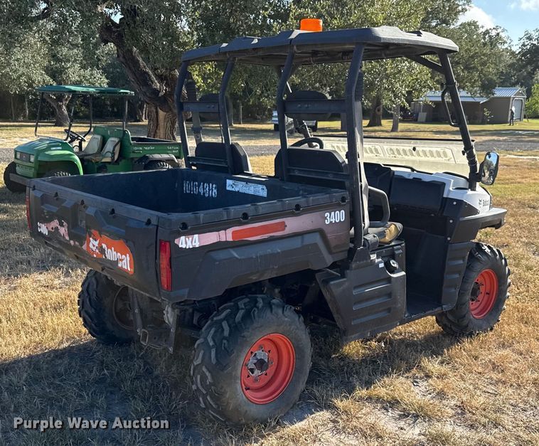 image for item DX5733 2013 Bobcat 3400 utility vehicle