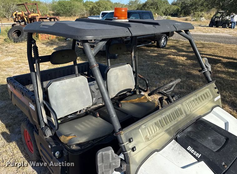 image for item DX5733 2013 Bobcat 3400 utility vehicle