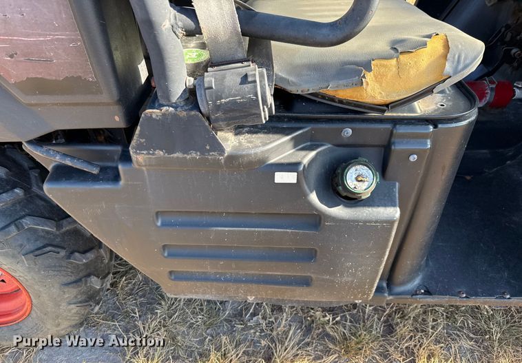 image for item DX5733 2013 Bobcat 3400 utility vehicle