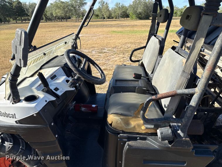 image for item DX5733 2013 Bobcat 3400 utility vehicle