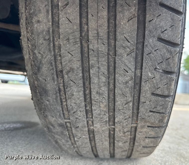 image for item DX5737 2011 Subaru Outback SUV