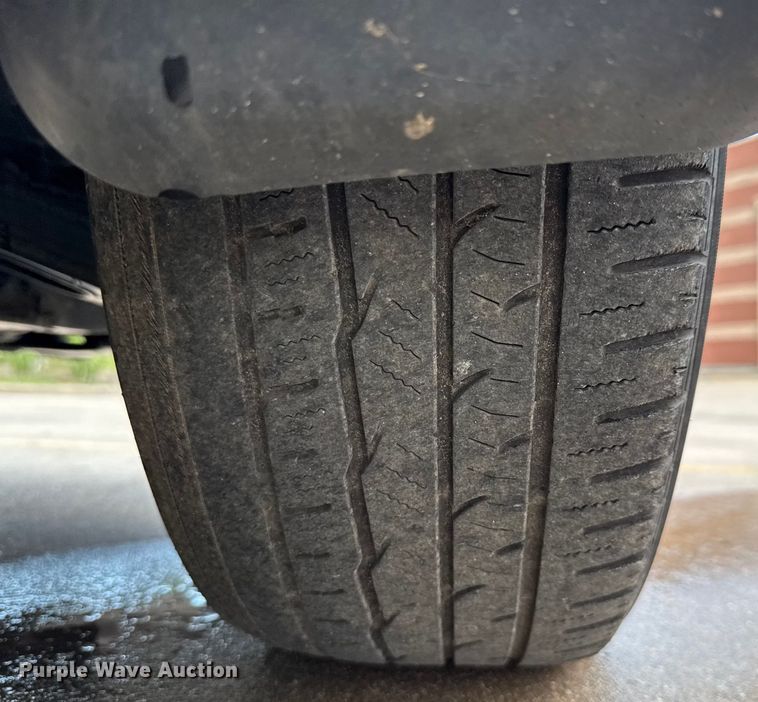 image for item DX5737 2011 Subaru Outback SUV