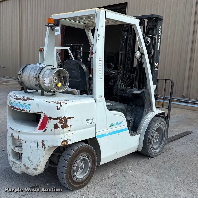 image for item DX5739 2016 UniCarriers PF70 forklift