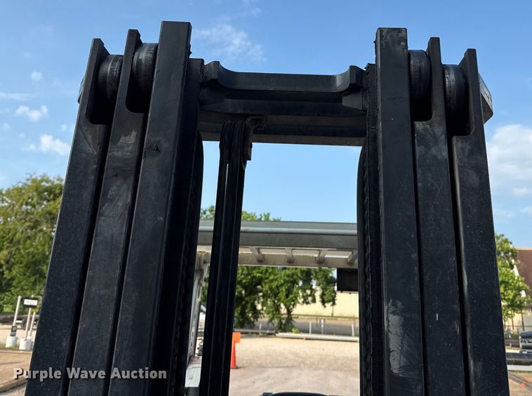 image for item DX5739 2016 UniCarriers PF70 forklift