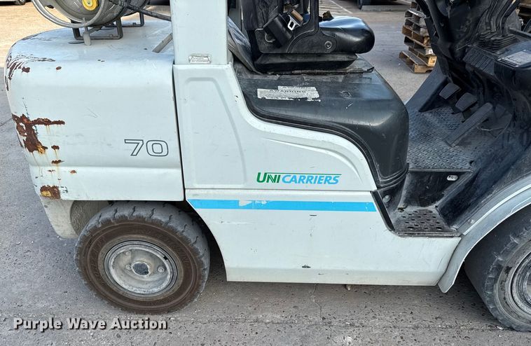image for item DX5739 2016 UniCarriers PF70 forklift