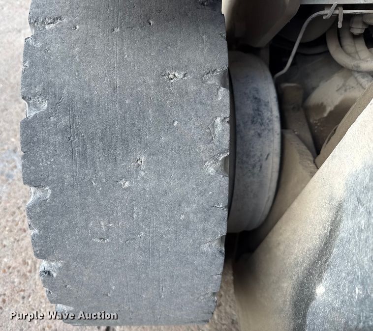 image for item DX5739 2016 UniCarriers PF70 forklift