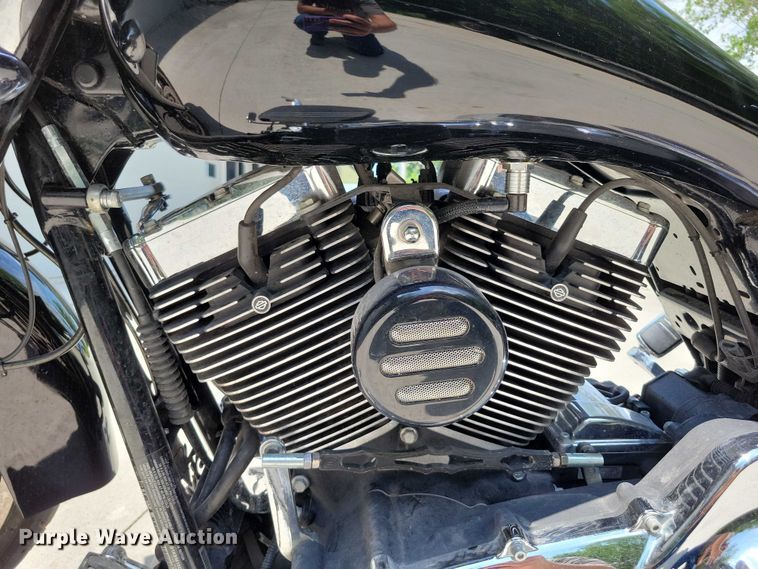 image for item DX7142 2013 Harley Davidson Street Glide motorcycle