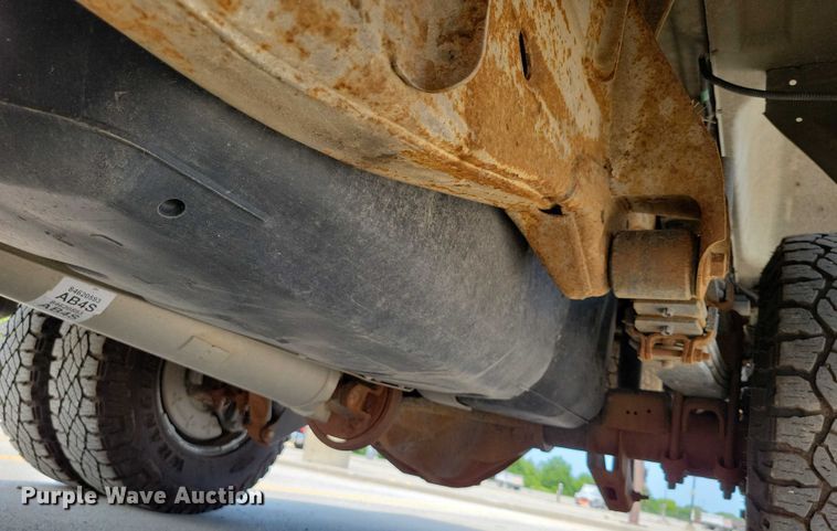 image for item DX7197 2021 Chevrolet Silverado 3500HD Crew Cab pickup truck