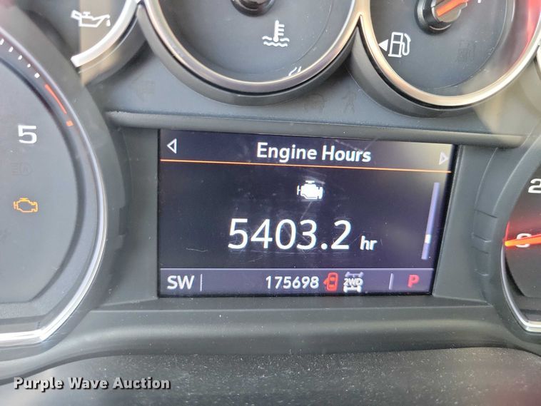 image for item DX7197 2021 Chevrolet Silverado 3500HD Crew Cab pickup truck