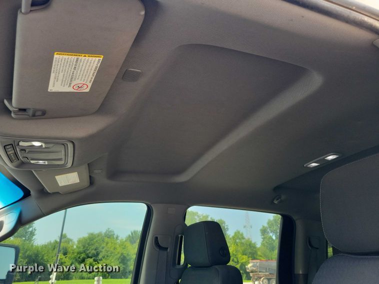 image for item DX7197 2021 Chevrolet Silverado 3500HD Crew Cab pickup truck