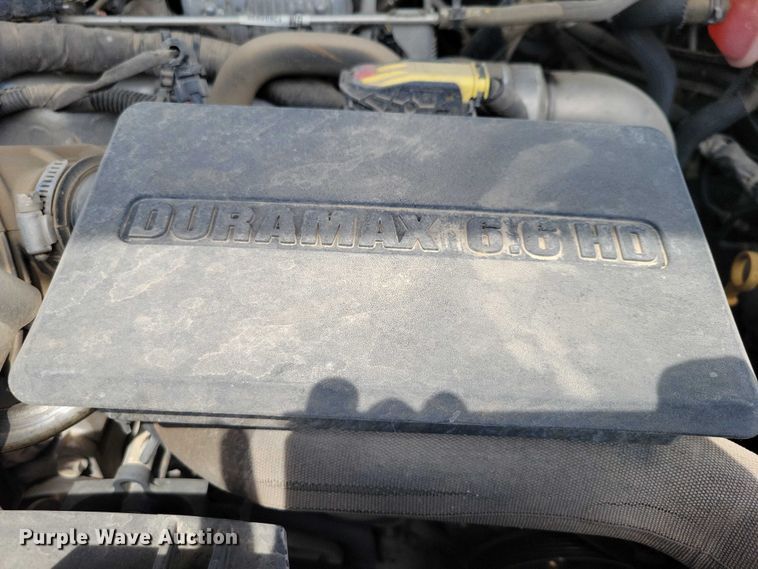 image for item DX7197 2021 Chevrolet Silverado 3500HD Crew Cab pickup truck