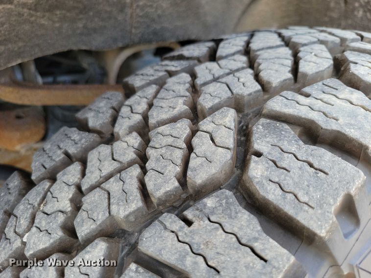 image for item DX7197 2021 Chevrolet Silverado 3500HD Crew Cab pickup truck