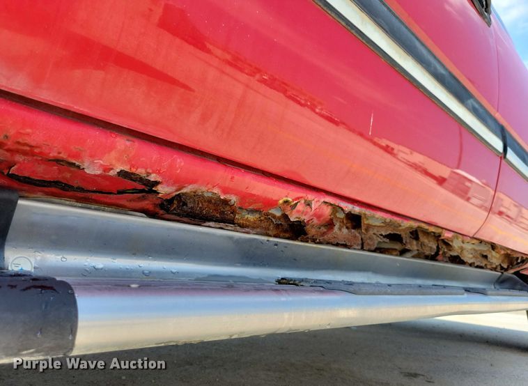 image for item DX7199 2004 Chevrolet Silverado 1500 Ext. Cab pickup truck