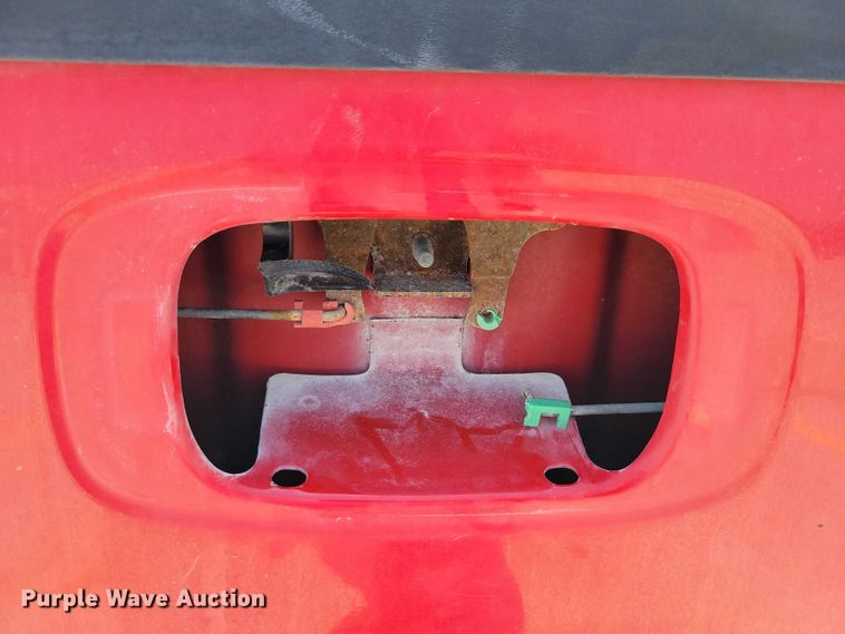 image for item DX7199 2004 Chevrolet Silverado 1500 Ext. Cab pickup truck